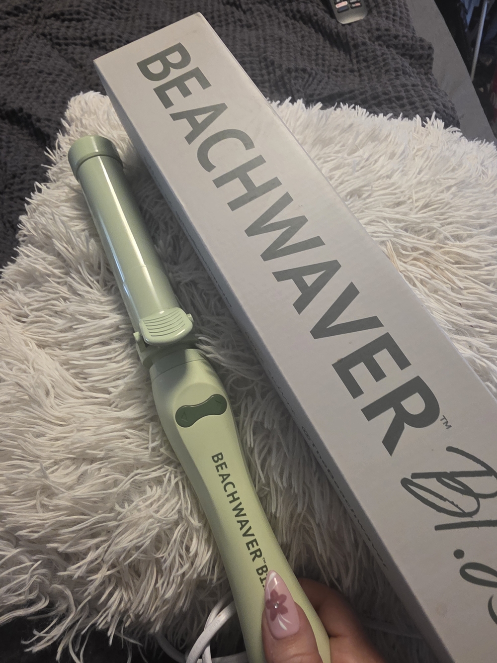 Beachwaver Pro Styling Iron in Pastel Green